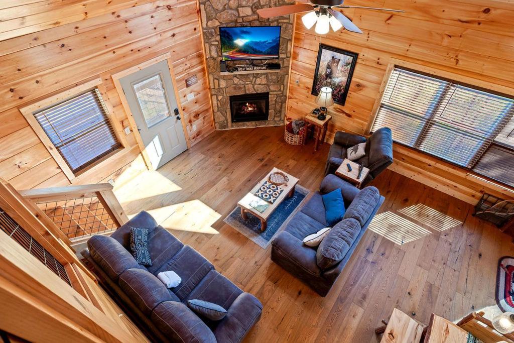 Bobcat Den By Eden Crest Villa Gatlinburg Exterior foto