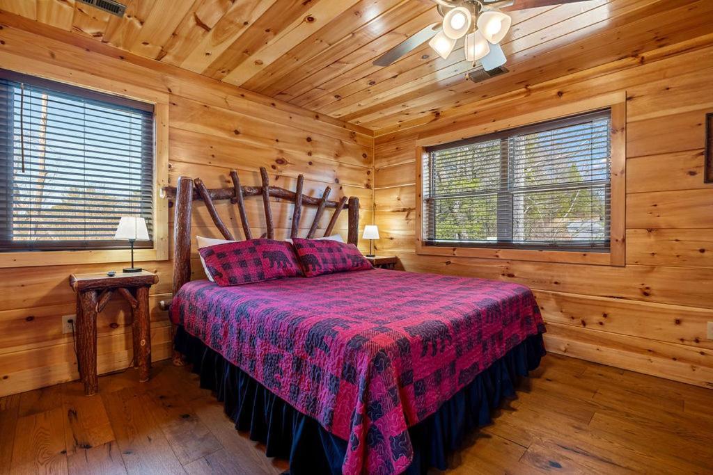 Bobcat Den By Eden Crest Villa Gatlinburg Exterior foto