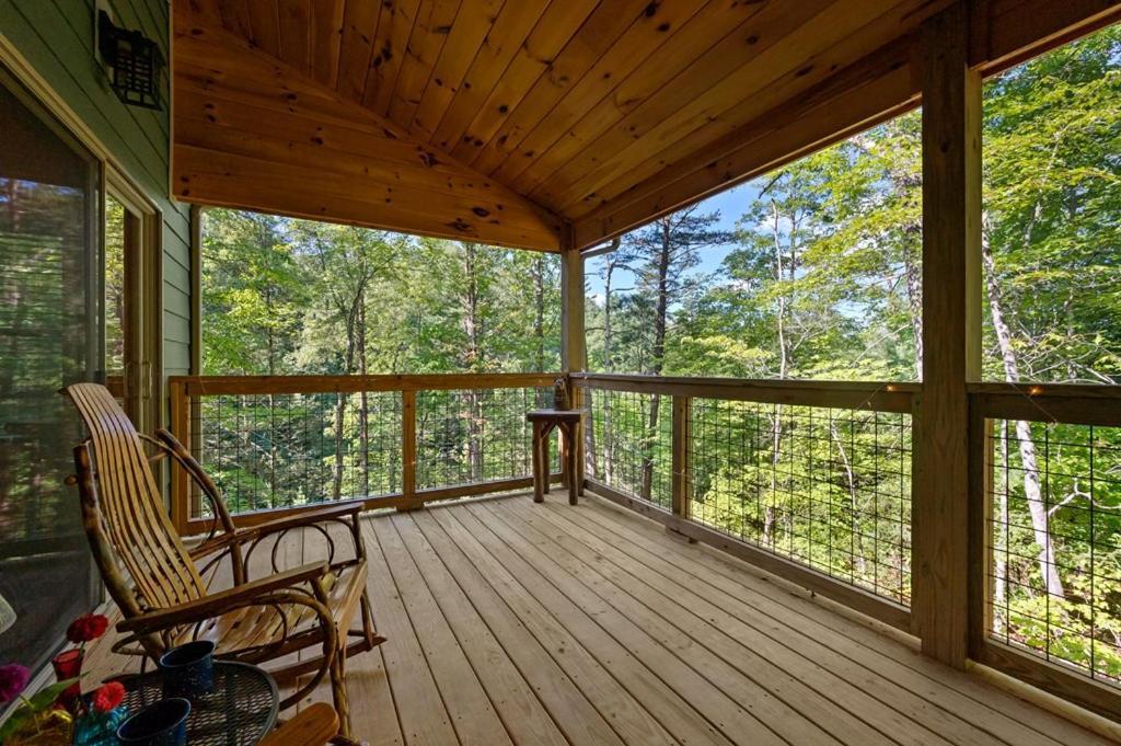 Bobcat Den By Eden Crest Villa Gatlinburg Exterior foto
